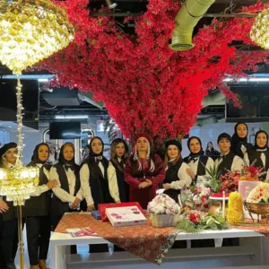 آموزشگاه زنانه آرایشگری زنانه ماهان - کرج