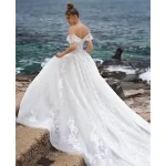 مزون لباس عروس ملکه فشن در گلشهر