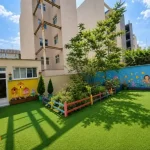 مدرسه غیردولتی سرزمین من در خیابان دماوند